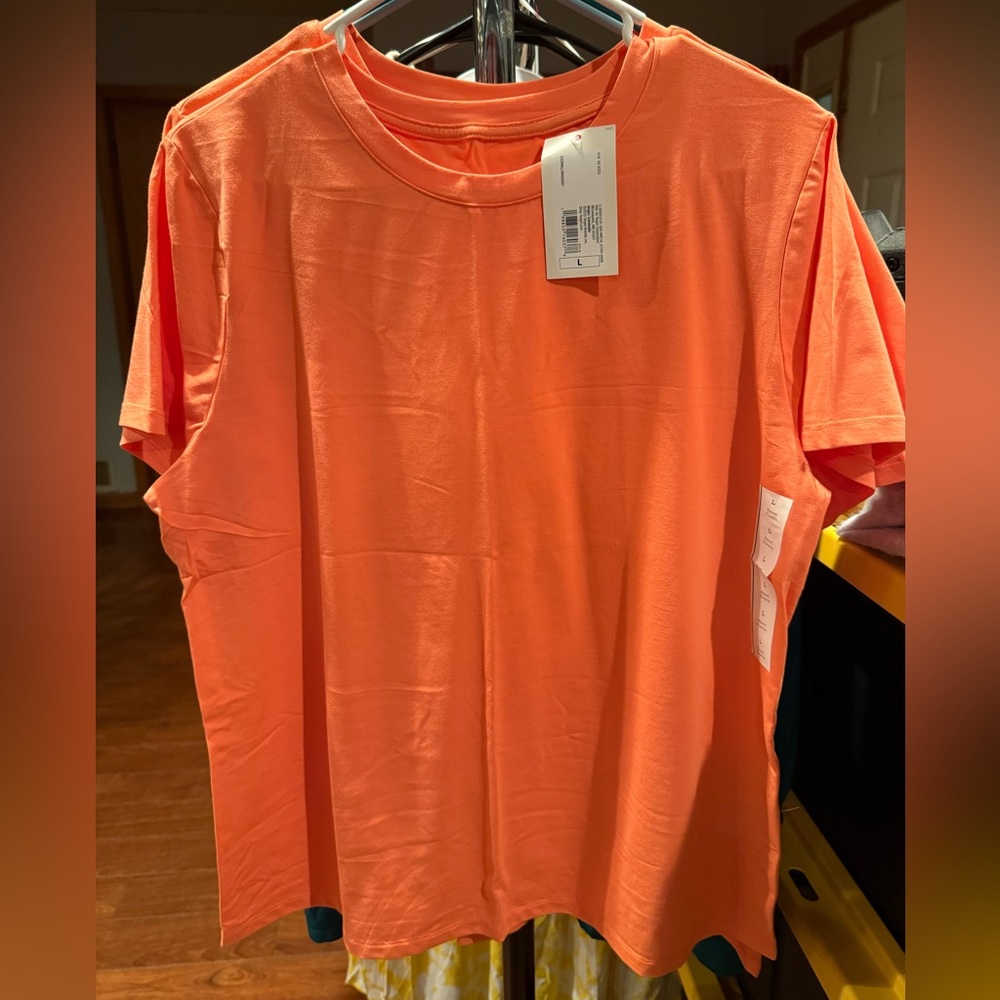 Target Orange Short Sleeve Women’s Tee